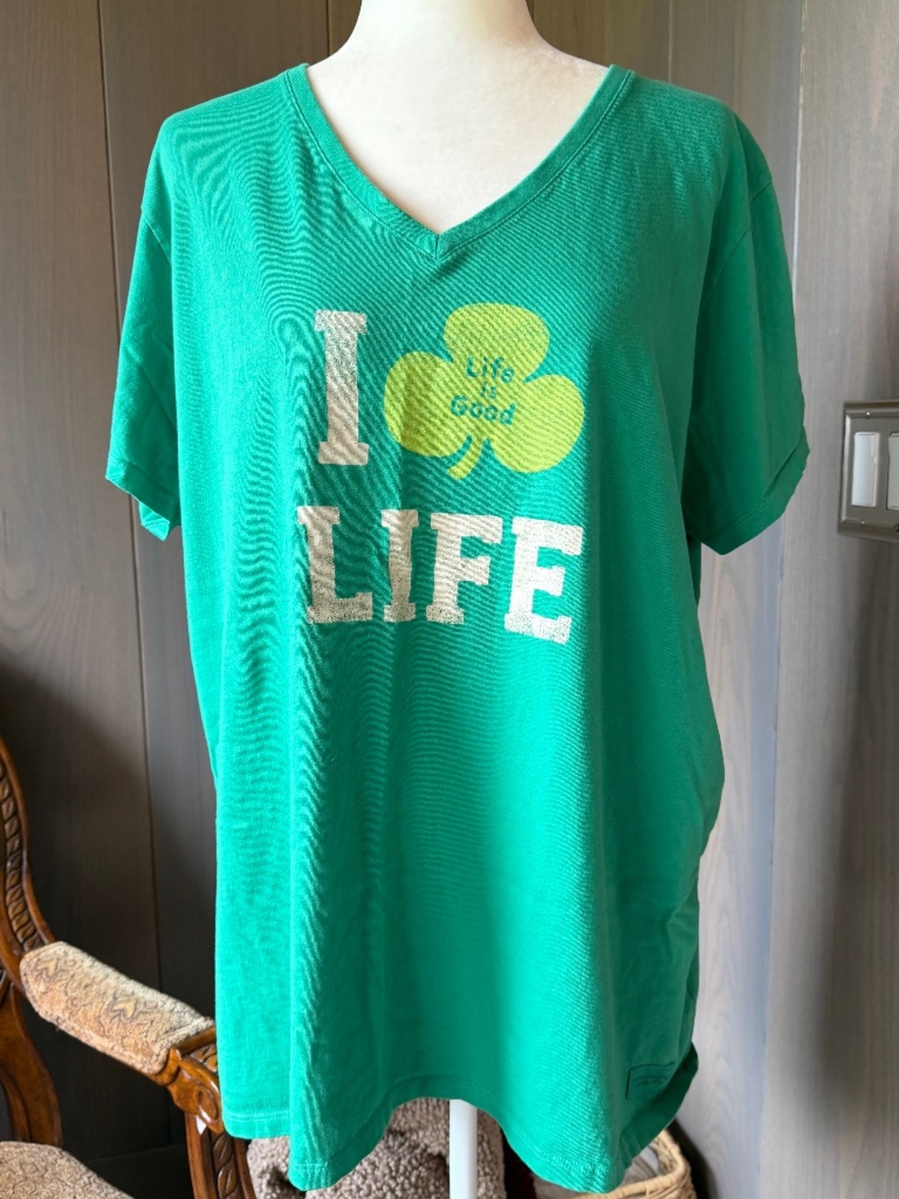 Life Is Good Crusher Vee T-Shirt Shamrock XXL